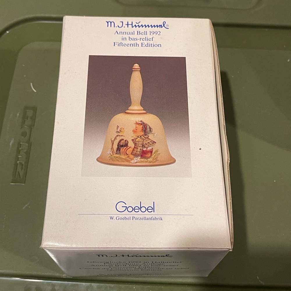 Goebel Annual Bell 1992 Fifteenth Edition